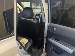 2012 Nissan X-Trail II Рестайлинг, серебристый, 990000 рублей, вид 3
