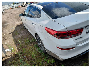 2018 Kia Optima IV Рестайлинг, белый, 1250000 рублей, вид 3
