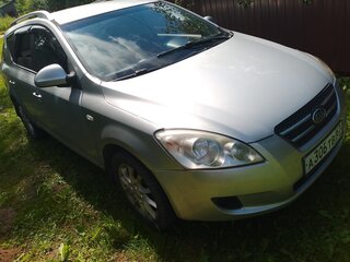 2009 Kia Ceed I, серебристый, 600000 рублей, вид 2