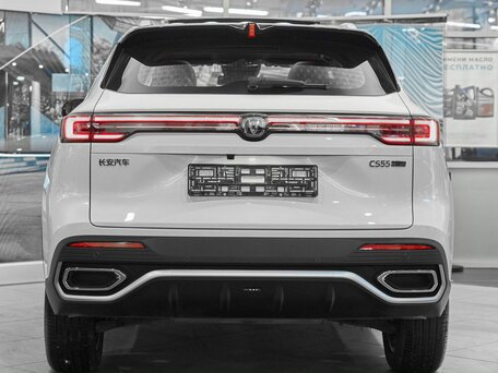 2025 Changan CS55 Plus II Рестайлинг 2, белый, 2299000 рублей, вид 5