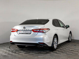 2021 Toyota Camry VIII (XV70) Рестайлинг, белый, 2799000 рублей, вид 5