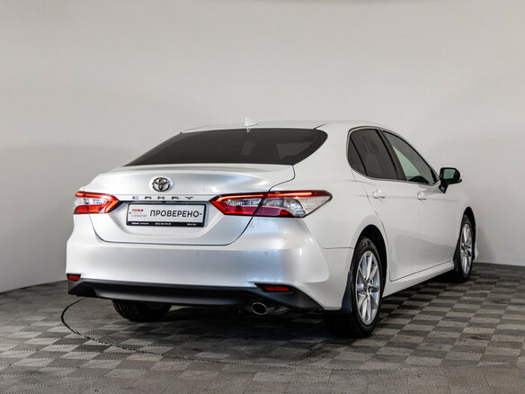 2021 Toyota Camry VIII (XV70) Рестайлинг, белый, 2799000 рублей - вид 4