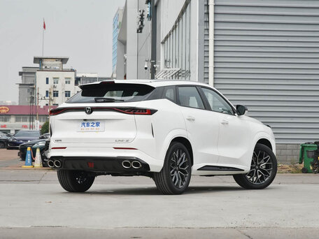 2026 Changan UNI-Z, белый, 2090000 рублей, вид 4