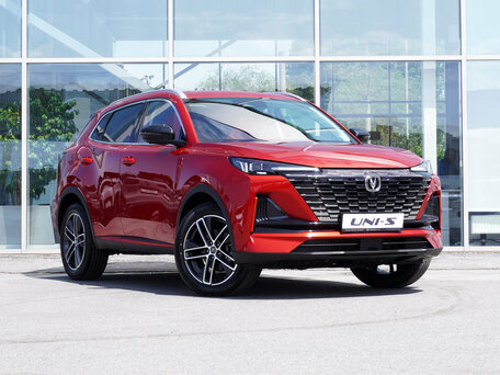 2026 Changan UNI-S I, красный, 3229900 рублей, вид 4