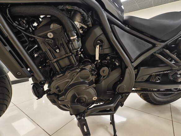 2025 Honda CMX 1100 Rebel, серый - вид 11