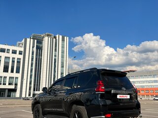 2017 Toyota Land Cruiser Prado 150 Series Рестайлинг 2, чёрный, 3750000 рублей, вид 4