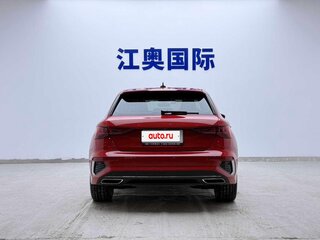 2023 Audi A3 Sportback 35 TFSI IV (8Y), красный, 1800000 рублей, вид 5