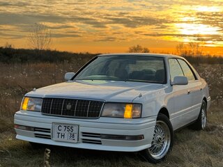 1996 Toyota Crown X (S150), белый, 650000 рублей, вид 4