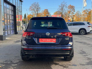 2017 Volkswagen Tiguan II, синий, 2299000 рублей, вид 5