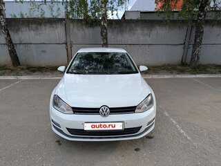 2014 Volkswagen Golf VII, белый, 900000 рублей, вид 2