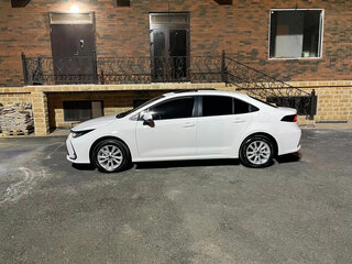 2023 Toyota Corolla XII (E210), белый, 1590000 рублей, вид 1
