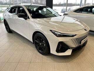 2024 Changan UNI-V I, белый, 3329900 рублей, вид 3