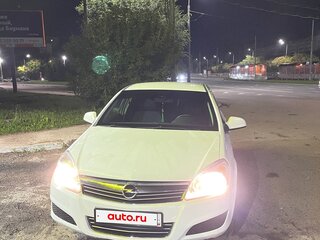 2012 Opel Astra H Рестайлинг, белый, 460000 рублей, вид 2