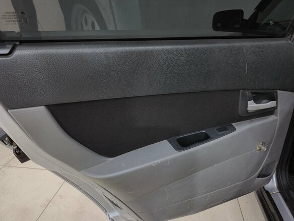 2009 Lada (ВАЗ) Priora I, серебристый, 175000 рублей - вид 13