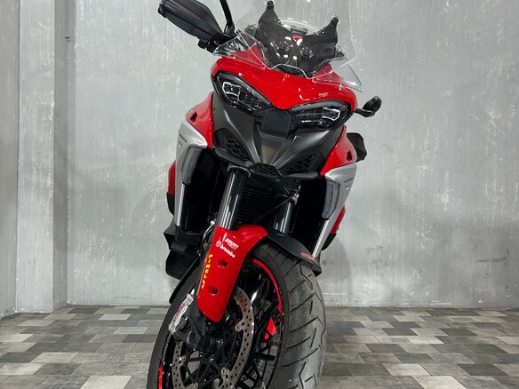 2022 Ducati Multistrada V4, красный, 2047000 рублей - вид 8