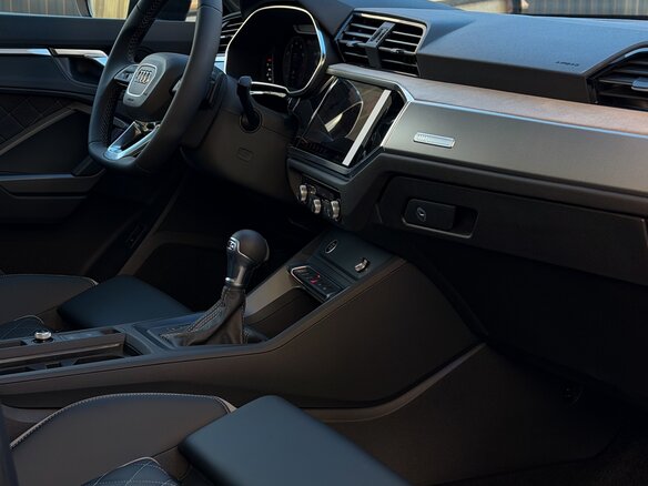 2026 Audi Q3 35 TFSI II (F3), серый, 3790000 рублей - вид 32