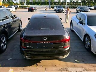 2022 Volkswagen Passat B8 Рестайлинг, чёрный, 1990000 рублей, вид 4