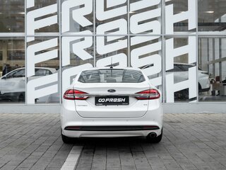 2016 Ford Fusion (North America) II Рестайлинг, белый, 1285000 рублей, вид 4