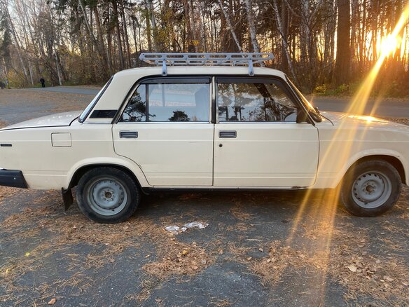 1997 Lada (ВАЗ) 2107, бежевый, 85000 рублей - вид 4