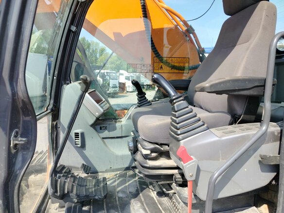 2021 Doosan DX300LCA, оранжевый, 10450000 рублей - вид 7