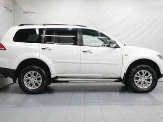 2014 Mitsubishi Pajero Sport II Рестайлинг, белый, 1779000 рублей, вид 3