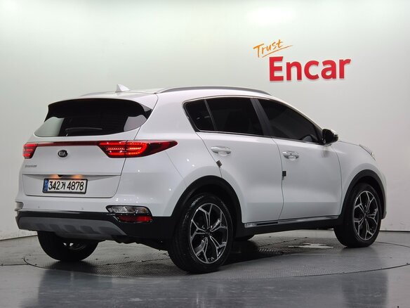 2021 Kia Sportage IV Рестайлинг, белый, 1859000 рублей - вид 2