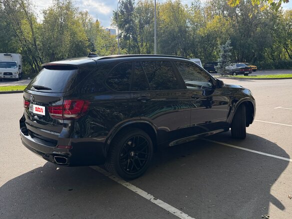 2016 BMW X5 25d III (F15), чёрный, 3000000 рублей - вид 7