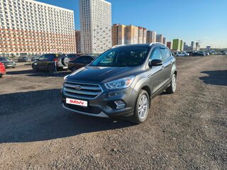 2017 Ford Kuga II Рестайлинг, серый, 1490000 рублей, вид 1