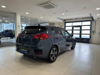 2018 Kia Ceed II Рестайлинг, синий, 1490000 рублей, вид 4