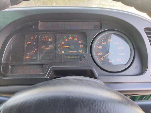 1985 Isuzu Forward (F-Series), зелёный, 2550000 рублей - вид 9