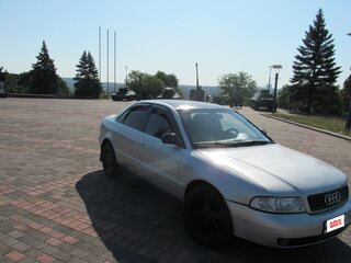 1999 Audi A4 I (B5) Рестайлинг, серебристый, 550000 рублей, вид 2