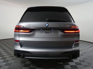 2026 BMW X7 40i I (G07) Рестайлинг, серебристый, 16726246 рублей, вид 4