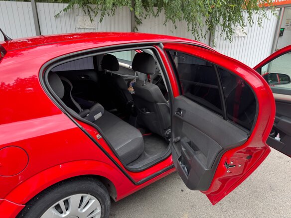 2008 Opel Astra H Рестайлинг, красный, 610000 рублей - вид 22