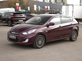 2011 Hyundai Solaris I, фиолетовый, 659000 рублей, вид 2