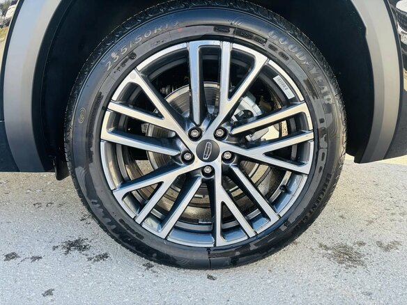 2026 Geely Monjaro I Рестайлинг, чёрный, 4599990 рублей - вид 13