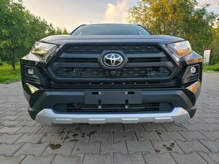 2025 Toyota RAV4 V (XA50), чёрный, 4100000 рублей, вид 1
