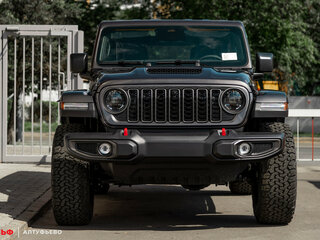 2026 Jeep Wrangler IV (JL) Рестайлинг, серый, 8990000 рублей, вид 2