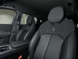 2026 Omoda C7, серебристый, 3099000 рублей, вид 5