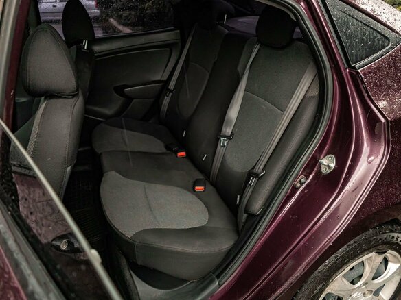 2011 Hyundai Solaris I, фиолетовый, 485000 рублей - вид 10