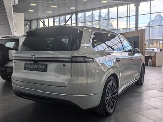 2026 Changan Deepal S09, серебристый, 6990000 рублей, вид 5