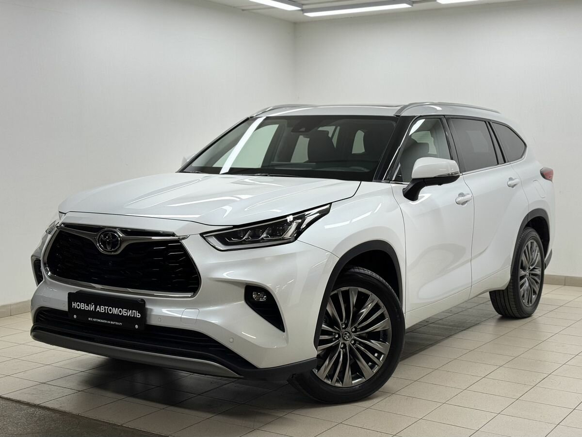 Открыть фотографии: Toyota Highlander IV (XU70)