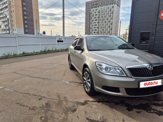 2011 Skoda Octavia II (A5) Рестайлинг, серый, 800000 рублей, вид 2