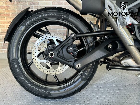 2024 Triumph Tiger 1200, чёрный, 1825000 рублей - вид 18
