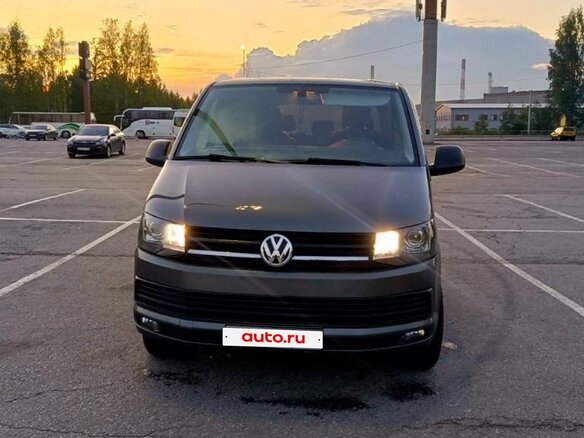 2016 Volkswagen Multivan T6, серый, 2900000 рублей - вид 1