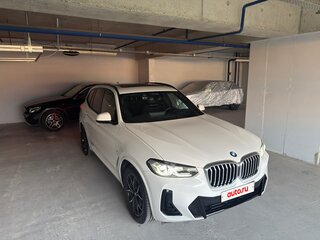 2021 BMW X3 20i xDrive III (G01) Рестайлинг, белый, 5650000 рублей, вид 3