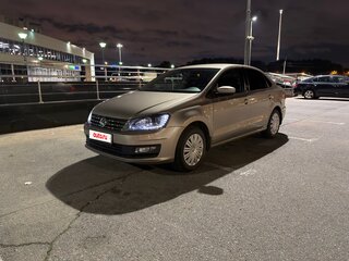 2016 Volkswagen Polo V Рестайлинг, бежевый, 1100000 рублей, вид 2