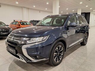 2021 Mitsubishi Outlander III Рестайлинг 3, синий, 1900000 рублей, вид 1