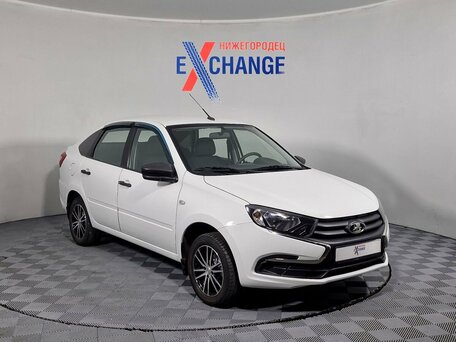 2019 Lada (ВАЗ) Granta I Рестайлинг, белый, 577000 рублей, вид 3