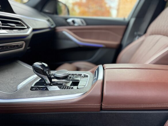 2021 BMW X5 30d IV (G05/G18), чёрный, 8190000 рублей - вид 21
