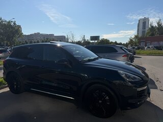 2014 Porsche Cayenne S II Рестайлинг (958), синий, 3000000 рублей, вид 2